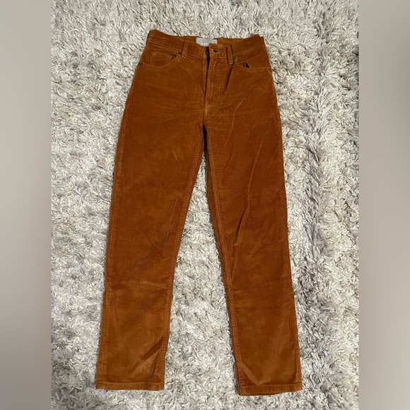 Everlane Cheeky Straight Corduroy Pants - Picture 4 of 5